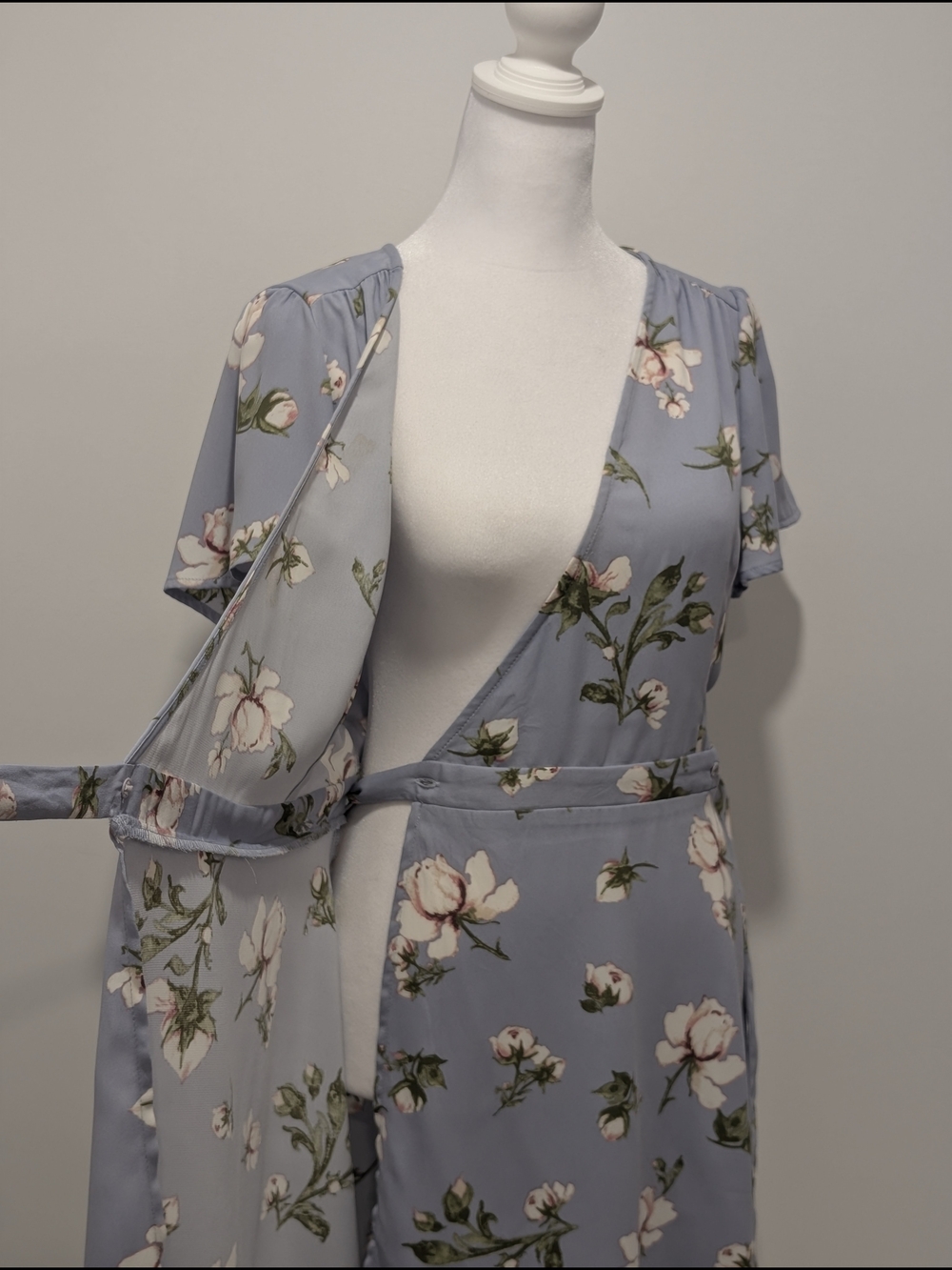 Dynamite Floral Fit And Flare Mini Wrap Dress - Light Blue - Picture 6 of 13